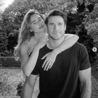 Bang Showbiz / Gabriella Brooks and Liam Hemsworth are engaged (c) Instagram