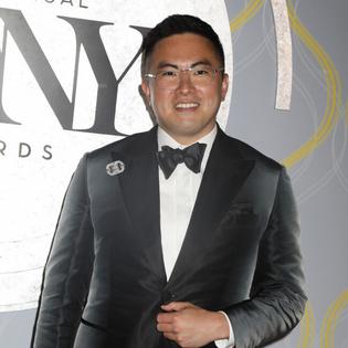 Bang Showbiz / Bowen Yang: Lorne Michaels encouraged me not to quit SNL