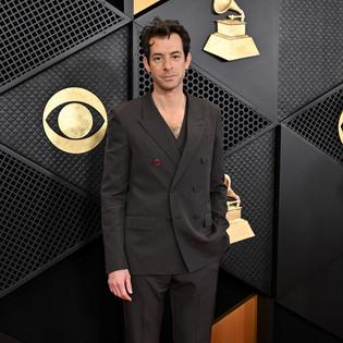 Bang Showbiz / Mark Ronson has opened up about the night he spent in Michael Jackson's hotel room