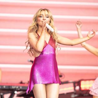 Bang Showbiz / Sabrina Carpenter will be a special guest in the Muppets Pilot