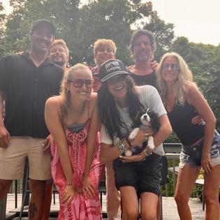Bang Showbiz / Brett James' poignant final Instagram posts featured his loved ones