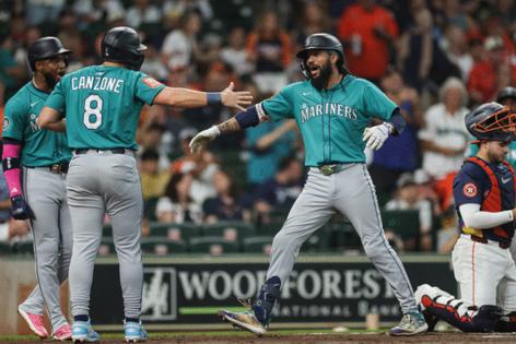 Tim Warner/Getty Images North America/TNS