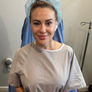 Bang Showbiz / Alyssa Milano has explained her decision to have her breast implants removed