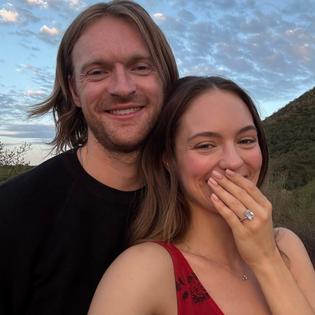 Bang Showbiz / Finneas and Claudia Sulewski are engaged