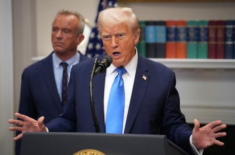 U.S. President Donald Trump answers questions after making an announcement on “significant medical and scientific findings for America’s children” in the Roosevelt Room of the White House on Sept. 22, 2025, in Washington, D.C. Federal health officials suggested a link between the use of acetaminophen during pregnancy as a risk for autism, although many health agencies have noted inconclusive results in the research. (Andrew Harnik/Getty Images/TCA)