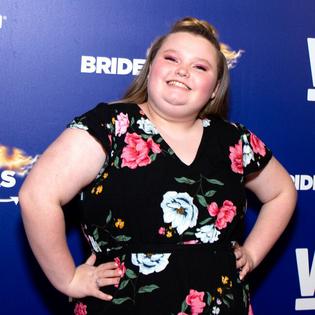 Bang Showbiz / Alana Thompson has been in a car accident