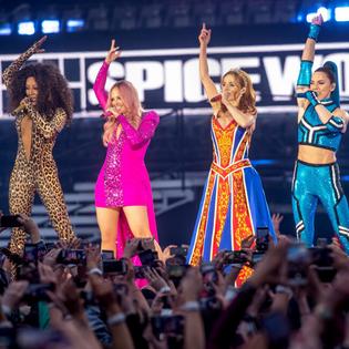 Bang Showbiz / Spice Girls pay tribute to late choreographer Paul Roberts after his tragic death aged 52