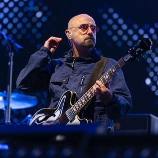 Bang Showbiz / Paul 'Bonehead' Arthurs was diagnosed with prostate cancer earlier this year