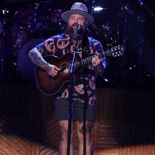 Bang Showbiz / Zac Brown has shared some details from his proposal