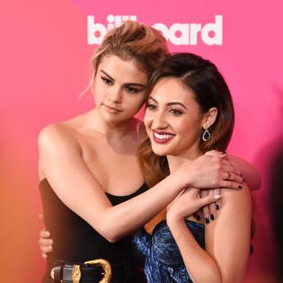 Bang Showbiz / Francia Raisa donated a kidney to Selena Gomez in 2017