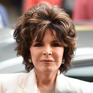 Bang Showbiz / Songwriter Carole Bayer Sager saw her friend Diane Keaton 'two or three weeks' before the actress' death