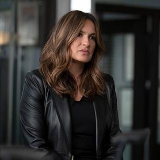 Bang Showbiz / Mariska Hargitay has opened up on the differences between herself and Olivia Benson