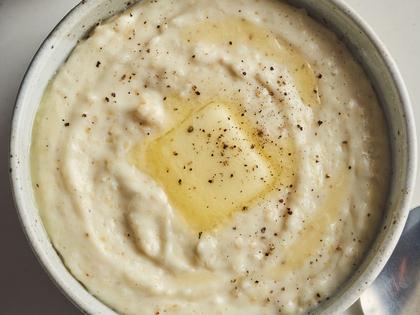 Make the easiest-ever smooth and creamy stone-ground grits in the Instant Pot. (Joe Lingeman/TCA)