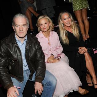 Bang Showbiz / Sarah Jessica Parker attends the Victoria's Secret Fashion Show