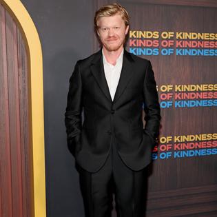 Bang Showbiz / Jesse Plemons 'got lucky' when he met his wife and former co-star Kirsten Dunst