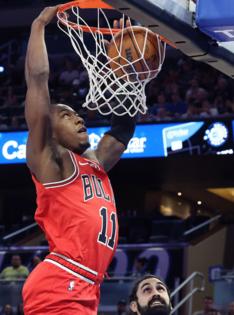 Stephen M. Dowell/Orlando Sentinel/TNS