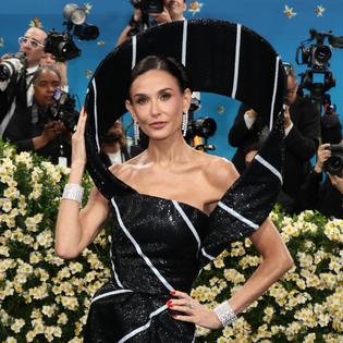 Bang Showbiz / Demi Moore wanted to have children and a career