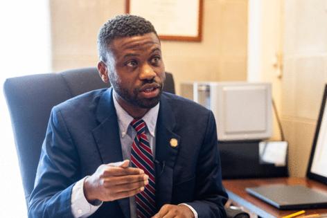 Travis Long/The News & Observer/TNS