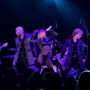 Bang Showbiz / Shab live in New York.