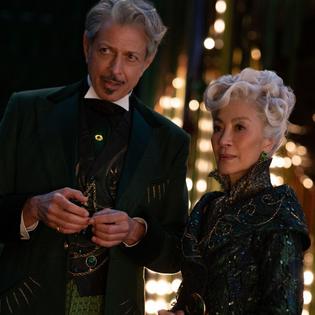 Bang Showbiz / Jeff Goldblum became a vegetarian after dealing with anti-animal themes in Wicked: For Good