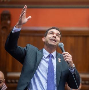 Aaron Flaum/Hartford Courant/TNS