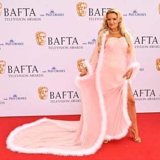 Bang Showbiz / Daisy May Cooper to play DJ Fat Tony's mum in new movie