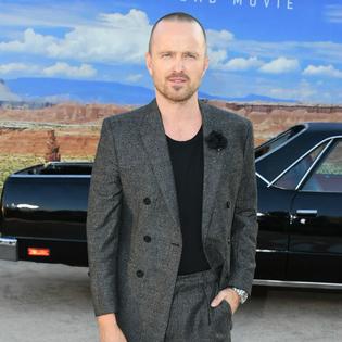 Bang Showbiz / Aaron Paul has moved to Paris