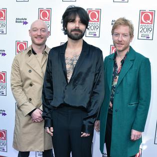 Bang Showbiz / Biffy Clyro forced to postpone US tour dates.