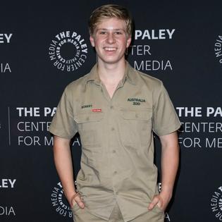 Bang Showbiz / Robert Irwin is 'getting there' with his rib injury