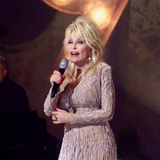 Bang Showbiz / Dolly Parton was instantly attracted to Johnny Cash