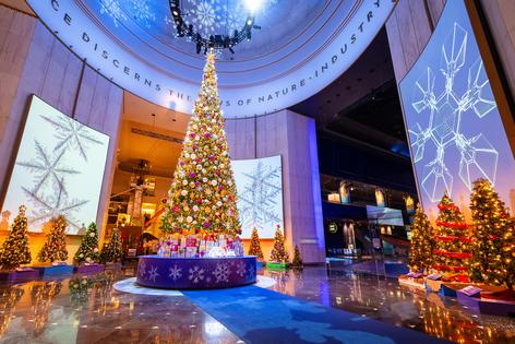 Christmas Around the World and Holidays of Light, Museum of Science and Industry. Griffin Museum of Science and In