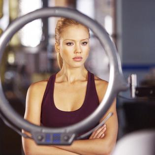 Bang Showbiz / Jessica Alba as Sue Storm in 2005' s Fantastic Four.