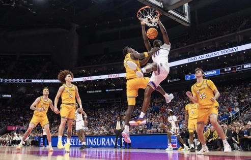 Travis Heying/The Wichita Eagle/The Wichita Eagle/TNS