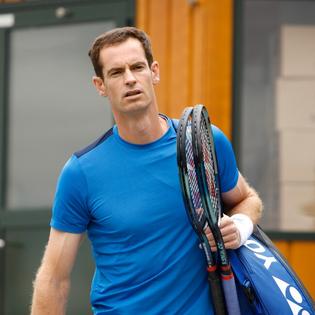Bang Showbiz / Sir Andy Murray embarrasses his daughter.