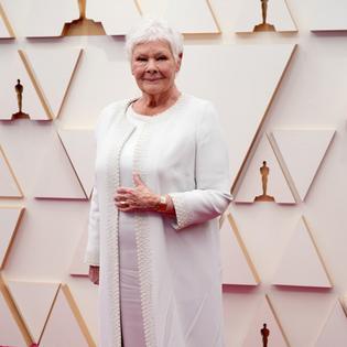 Bang Showbiz / Dame Judi Dench has defended Harvey Weinstein