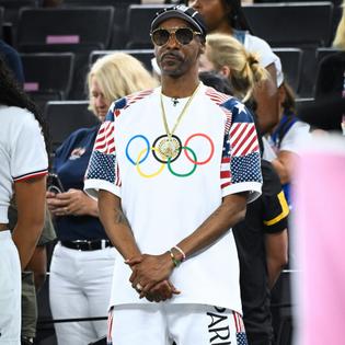 Bang Showbiz / Snoop Dogg will be Team USA's honorary coach at next year's Winter Olympics