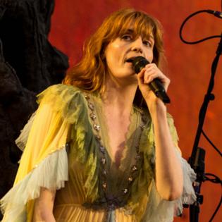 Bang Showbiz / Florence Welch was nervous about performing with Taylor Swift