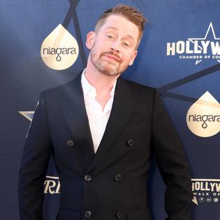Bang Showbiz / Macaulay Culkin reveals what word he often tells his kids after missing out during his own childhood