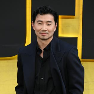 Bang Showbiz / Simu Liu thinks it has been harder for him to find success.