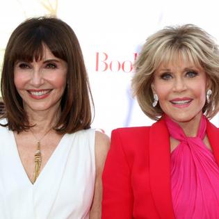 Bang Showbiz / Mary Steenburgen and Jane Fonda both starred in 2018' s Book Club.