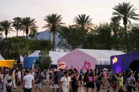 Drew A. Kelley/Press-Telegram/The Press-Enterprise/TNS