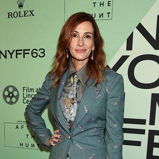 Bang Showbiz / Julia Roberts is rejigging her rider after seeing Jay Kelly.