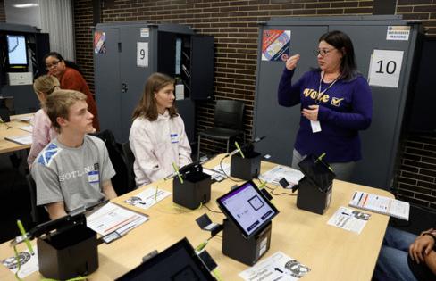 Chris Sweda/Chicago Tribune/TNS