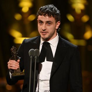 Bang Showbiz / Paul Mescal on grief in Hamnet