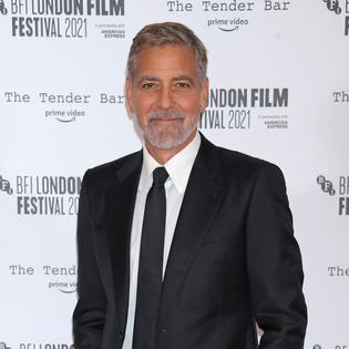 Bang Showbiz / George Clooney has defended his fellow actors