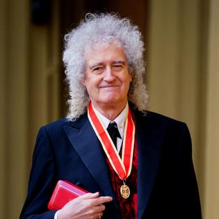 Bang Showbiz / Brian May insists Queen won't perform at Glastonbury 2027 due to badger politics