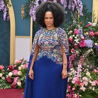 Bang Showbiz / Golda Rosheuvel plays Queen Charlotte in Bridgerton