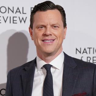 Bang Showbiz / Willie Geist's daughter attends Vanderbilt University