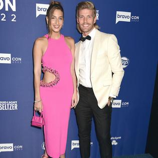 Bang Showbiz / Amanda Batula and Kyle Cooke have separated.