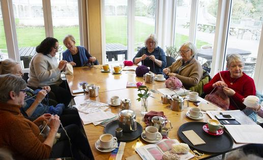 Tasks that stretch your brain just beyond its comfort zone, such as knitting and crocheting, can improve cognitive abilities over your lifespan – and doing them in a group setting brings an additional bonus for overall health.
Dougal Waters/DigitalVision via Getty Images